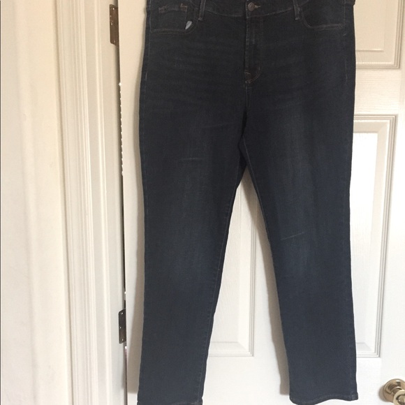NWOT Old Navy dark denim bootcut jeans 16 short - Picture 1 of 14